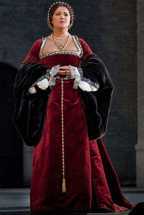 anna bolena tudor costumi|anna bolena book.